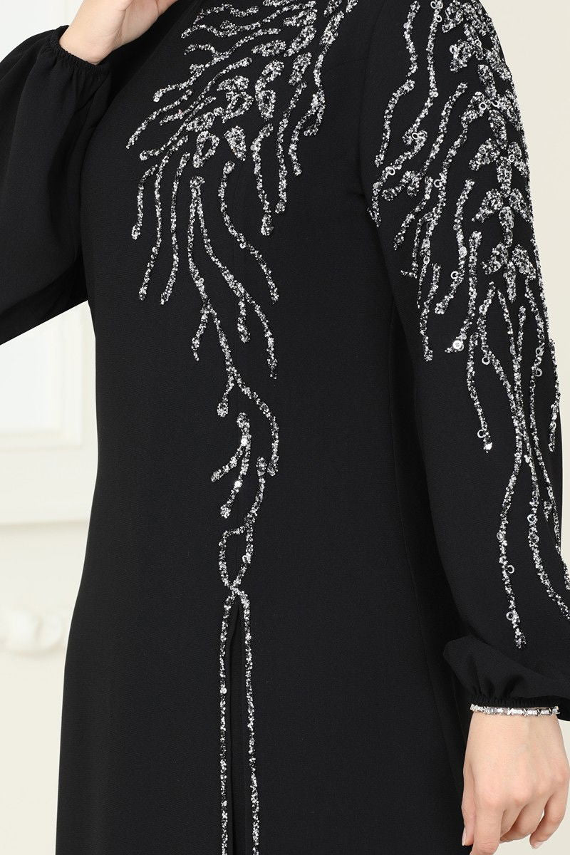 Abaya Black Crinkled Modest Dress with Belt